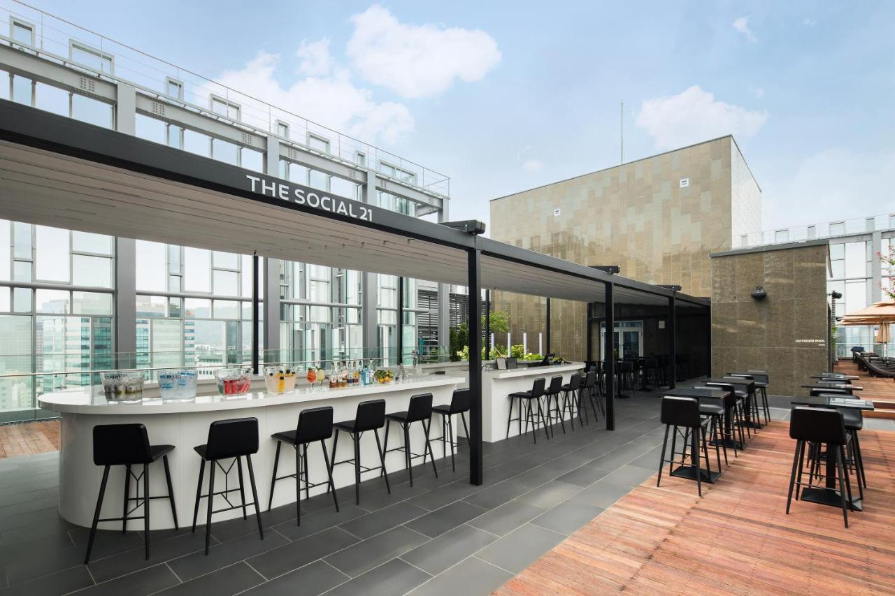 Novotel Ambassador Seoul Dongdaemun Hotels & Residences Exterior photo The Social 21